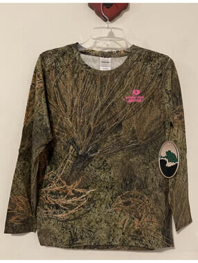 Mossy Oak Brush Womens Medium Green Camo Long-Sleeved Shirt NWT! A2179